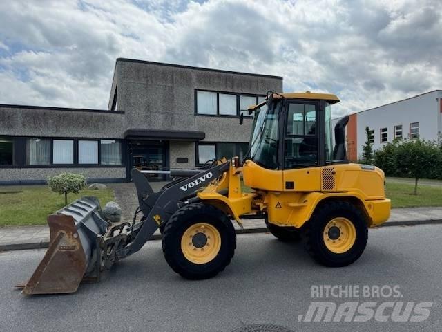 Volvo L 35 G Incarcator pe pneuri