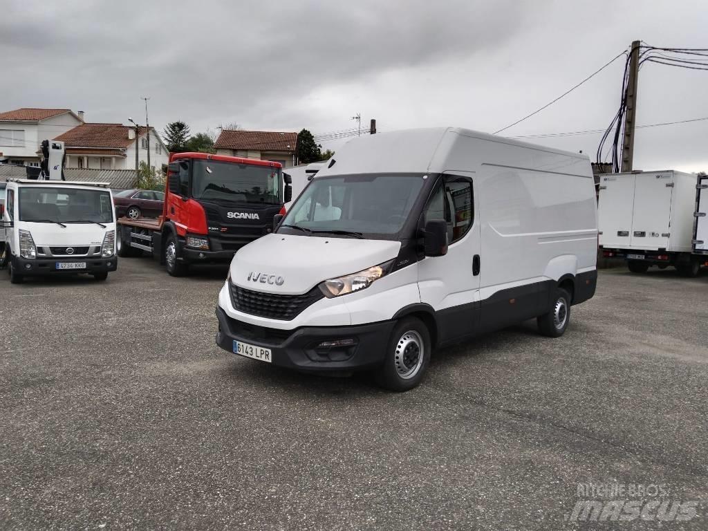 Iveco DAILY 35S16 Autoutilitara transoprt marfuri