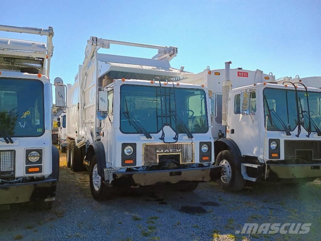Mack MR Camion de deseuri