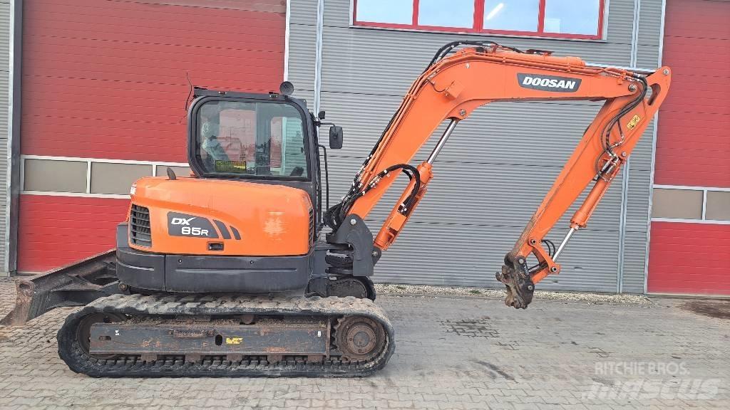 Doosan DX 85 R-3 Excavatoare 7t - 12t