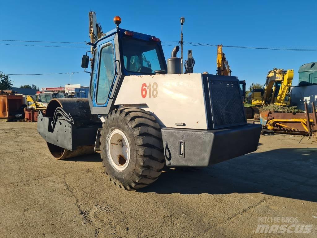  Compactor MV 618 DT Compactoare sol