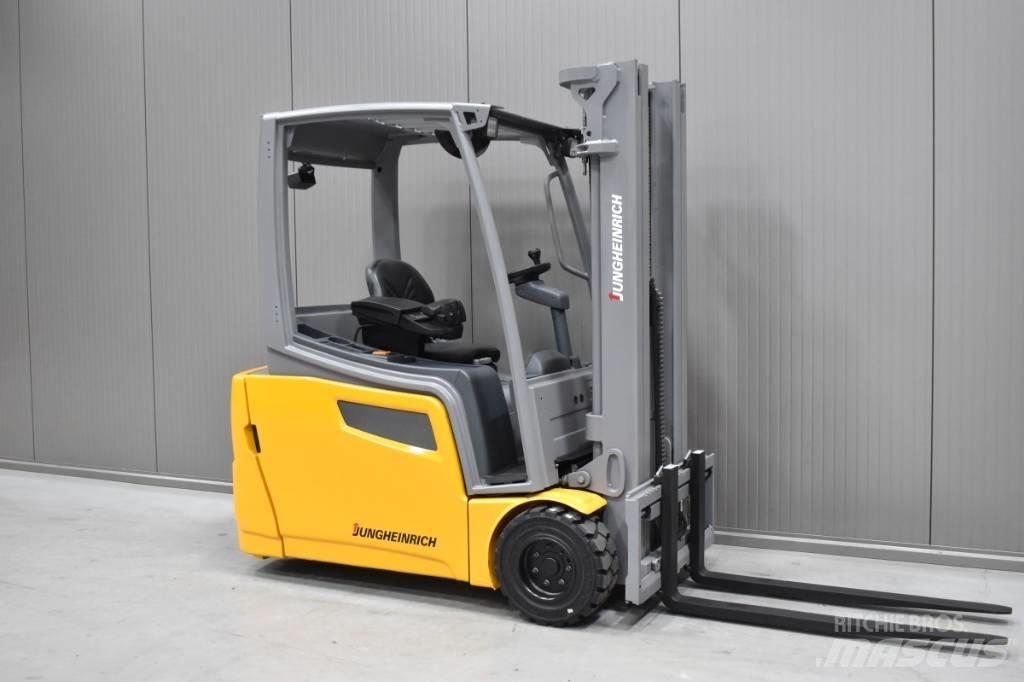 Jungheinrich EFG 220 Stivuitor electric