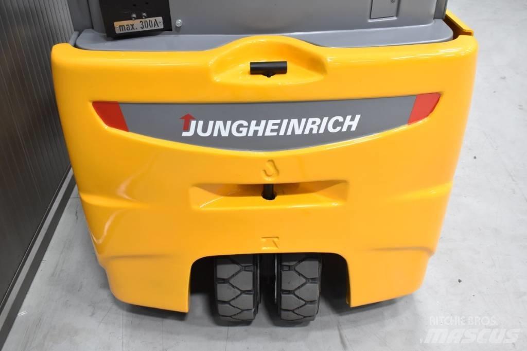 Jungheinrich EFG 220 Stivuitor electric
