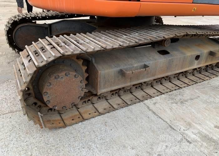 Hitachi ZX 125 Excavatoare pe șenile
