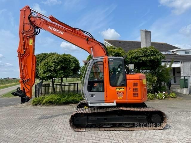 Hitachi ZX 135 US Excavatoare pe șenile
