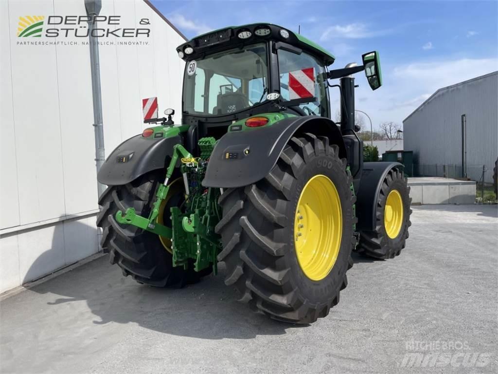 John Deere 6R 250 Tractoare