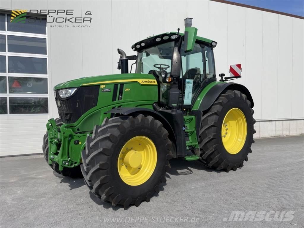 John Deere 6R 250 Tractoare