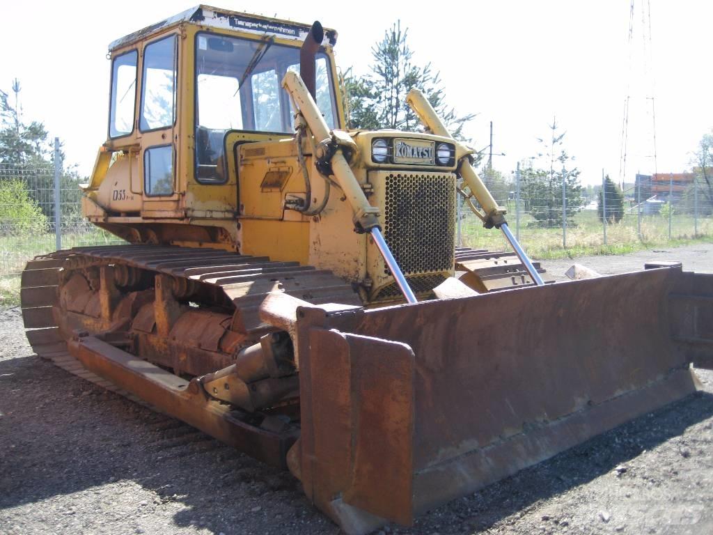 Komatsu D53P-16 Buldozere pe senile
