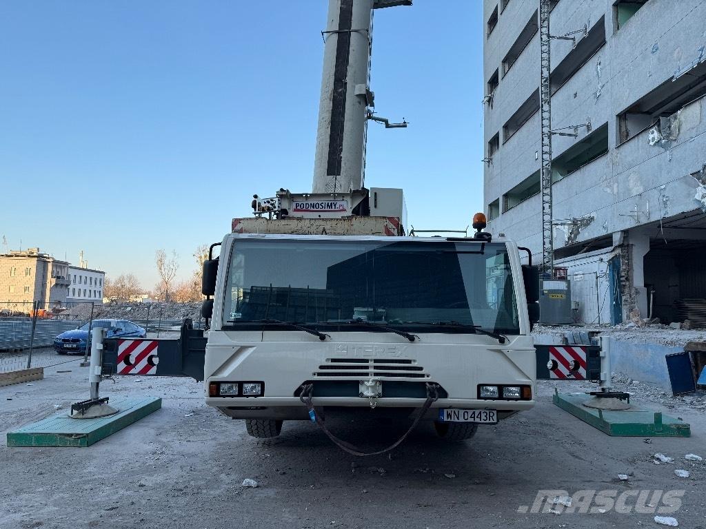 Demag AC 200-1 Macara pentru orice teren