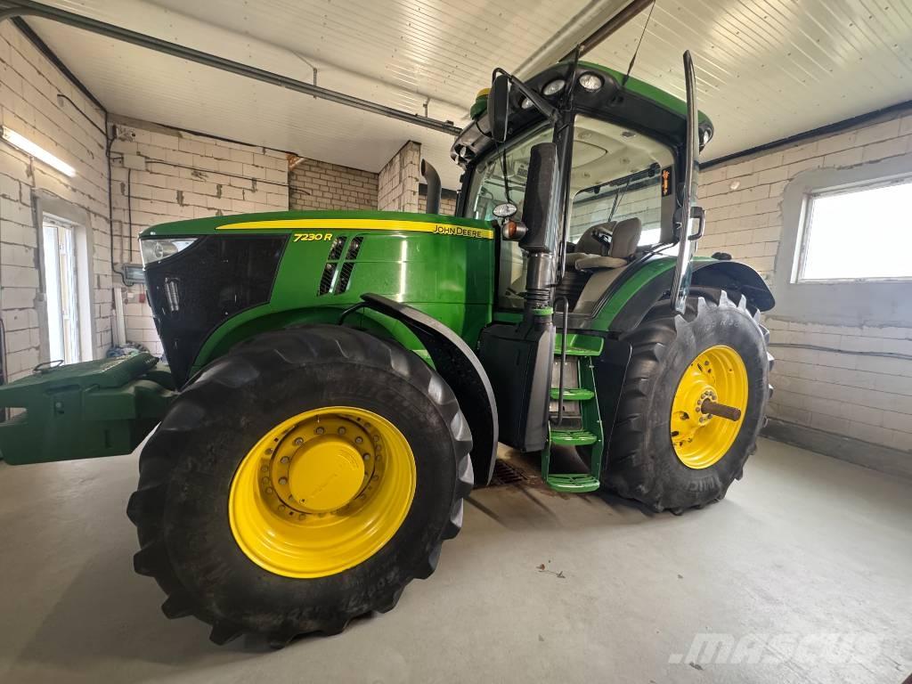 John Deere 7230 R Tractoare
