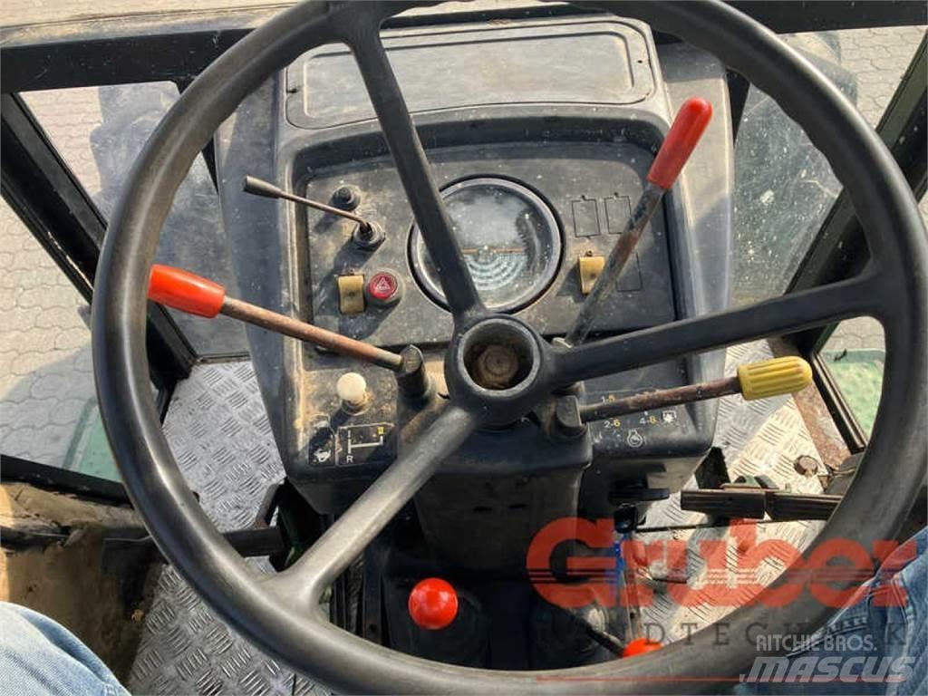 John Deere 1640 Tractoare