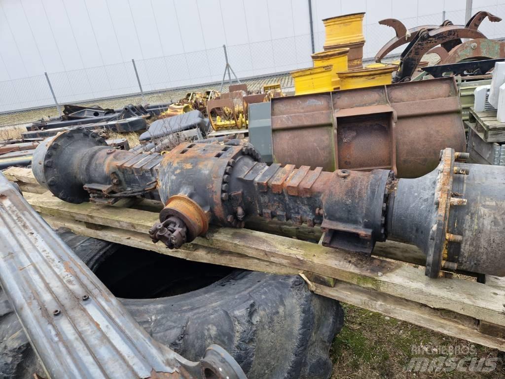 Ponsse NAF PO 67 1 Sasiuri si suspensii