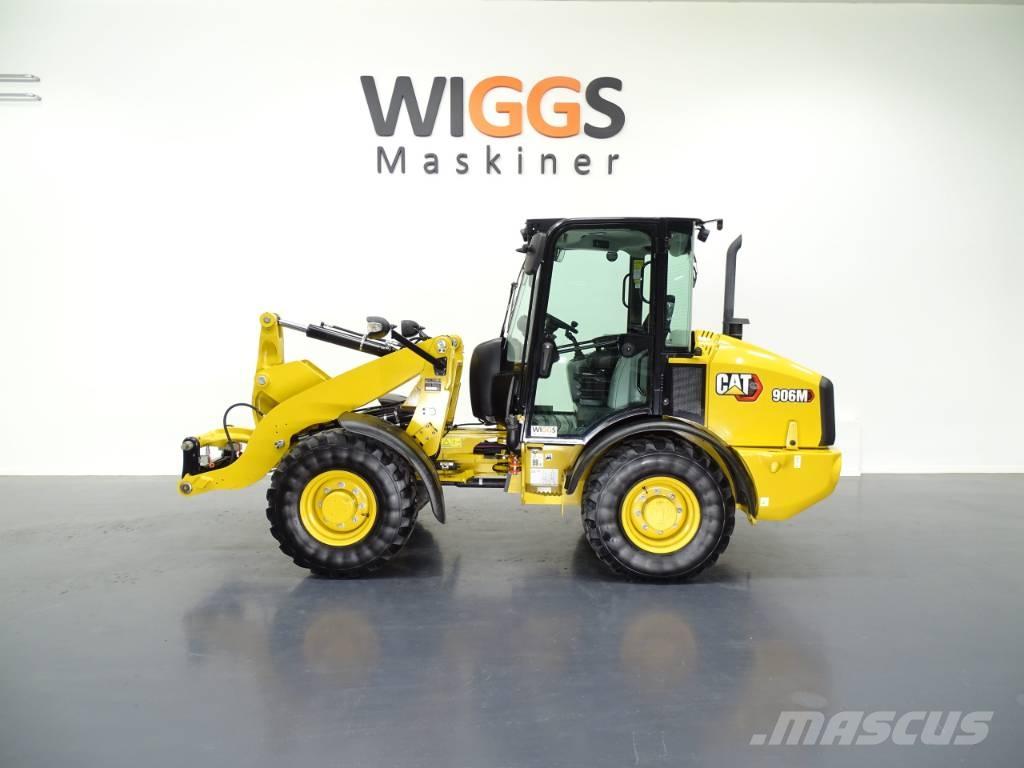 CAT 906M Incarcator pe pneuri