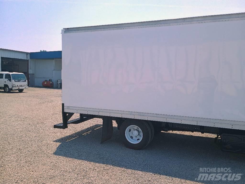Isuzu NPR Camion de deseuri