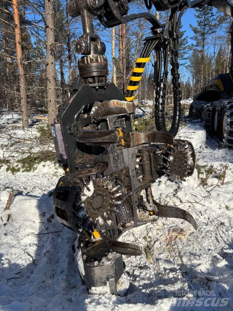 Ponsse Scorpion Combine forestiere