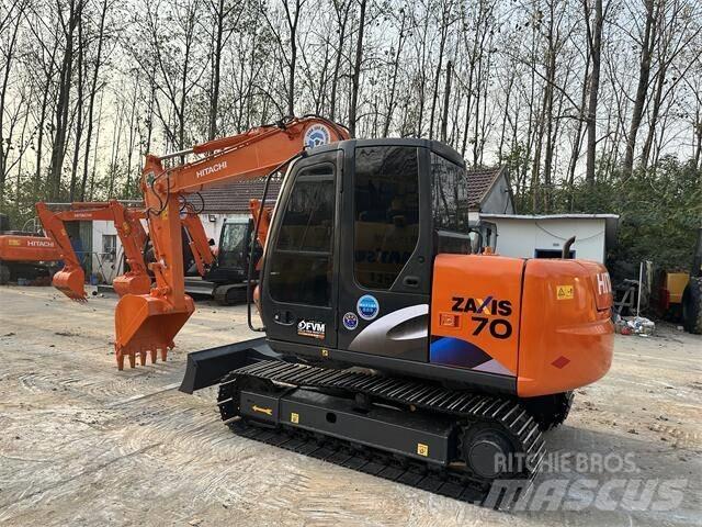 Hitachi ZX70 Excavatoare pe șenile
