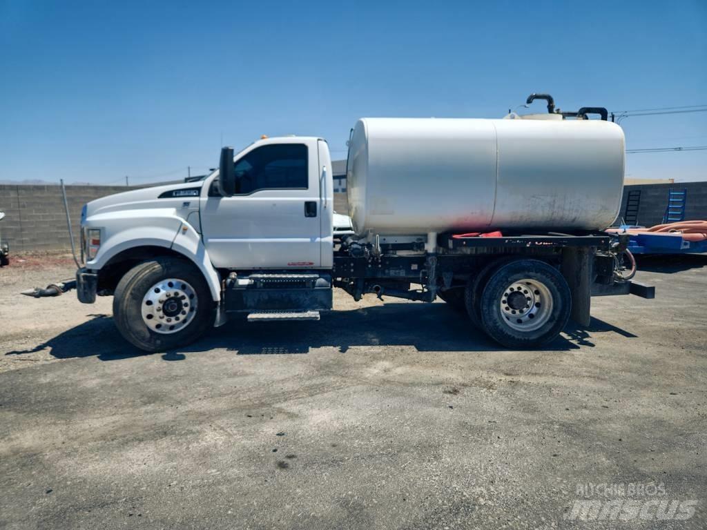Ford F 650 SD Cisterne