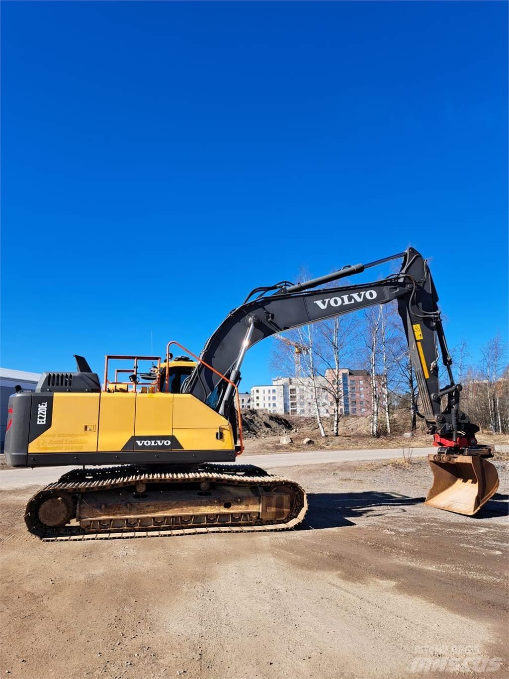 Volvo EC220EL Excavatoare pe șenile
