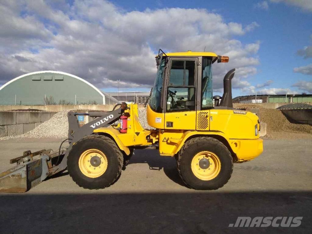 Volvo L 35 G Incarcator pe pneuri