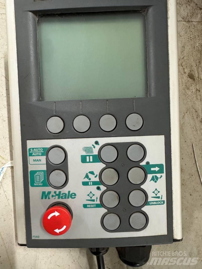 McHale F5600 Masina de balotat cilindric