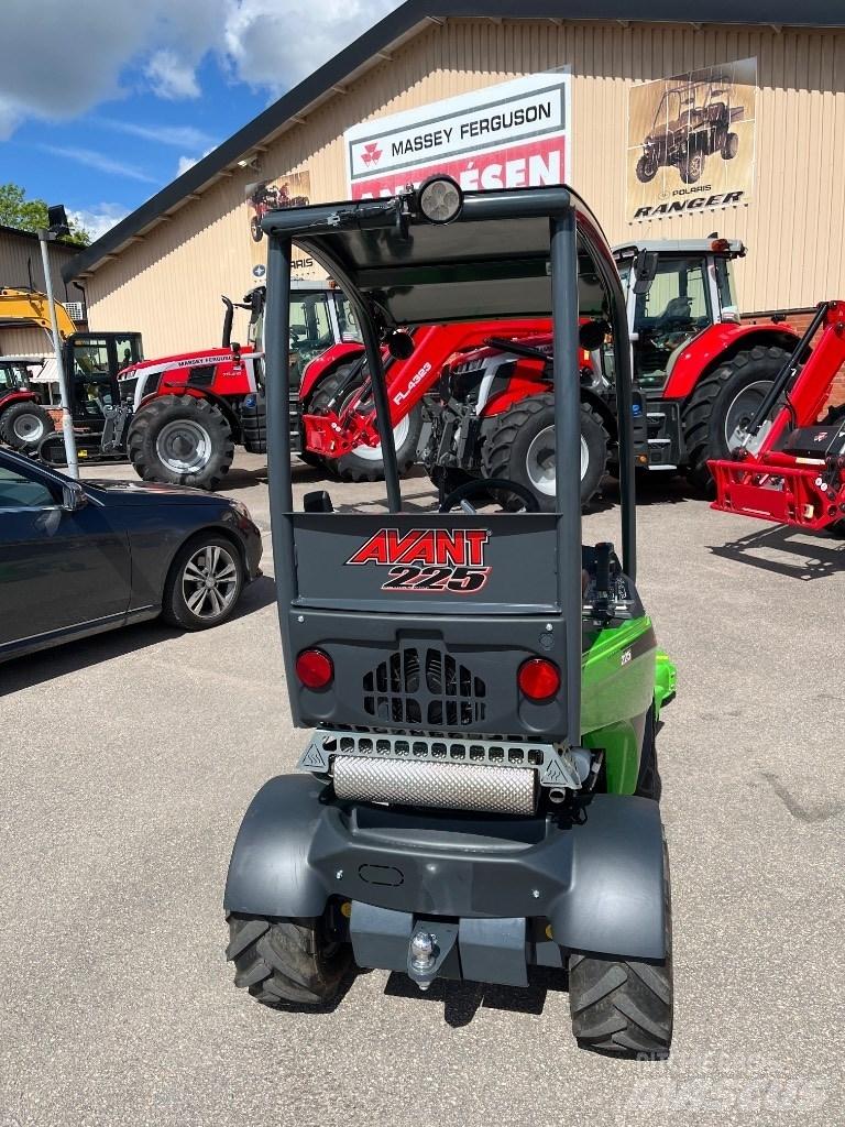 Avant 225 Mini incarcator