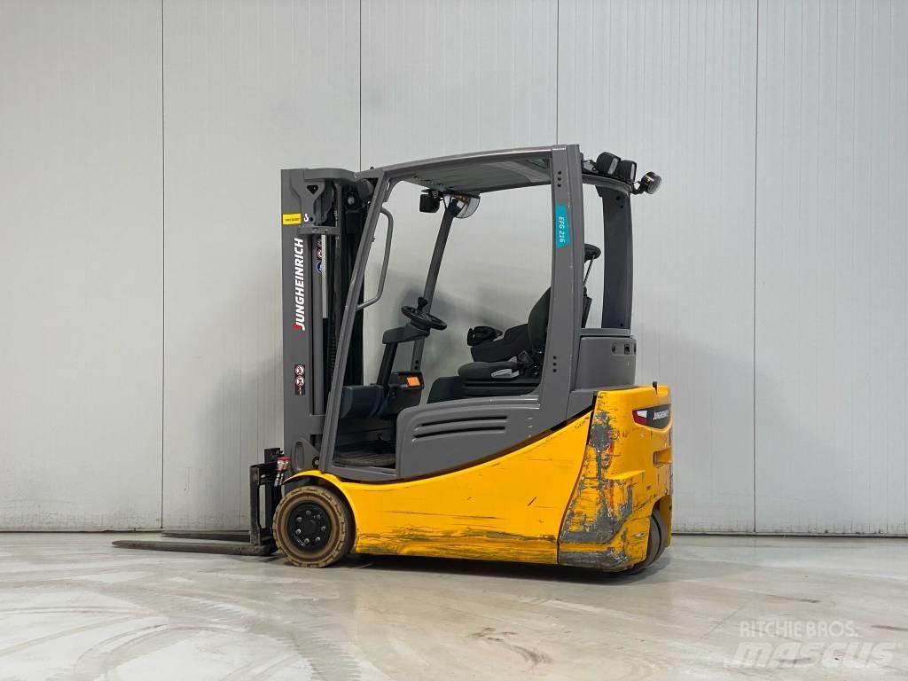 Jungheinrich EFG216 Stivuitor electric