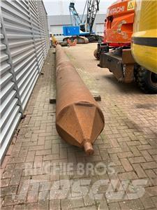  Spud leg 15 meter Dragare