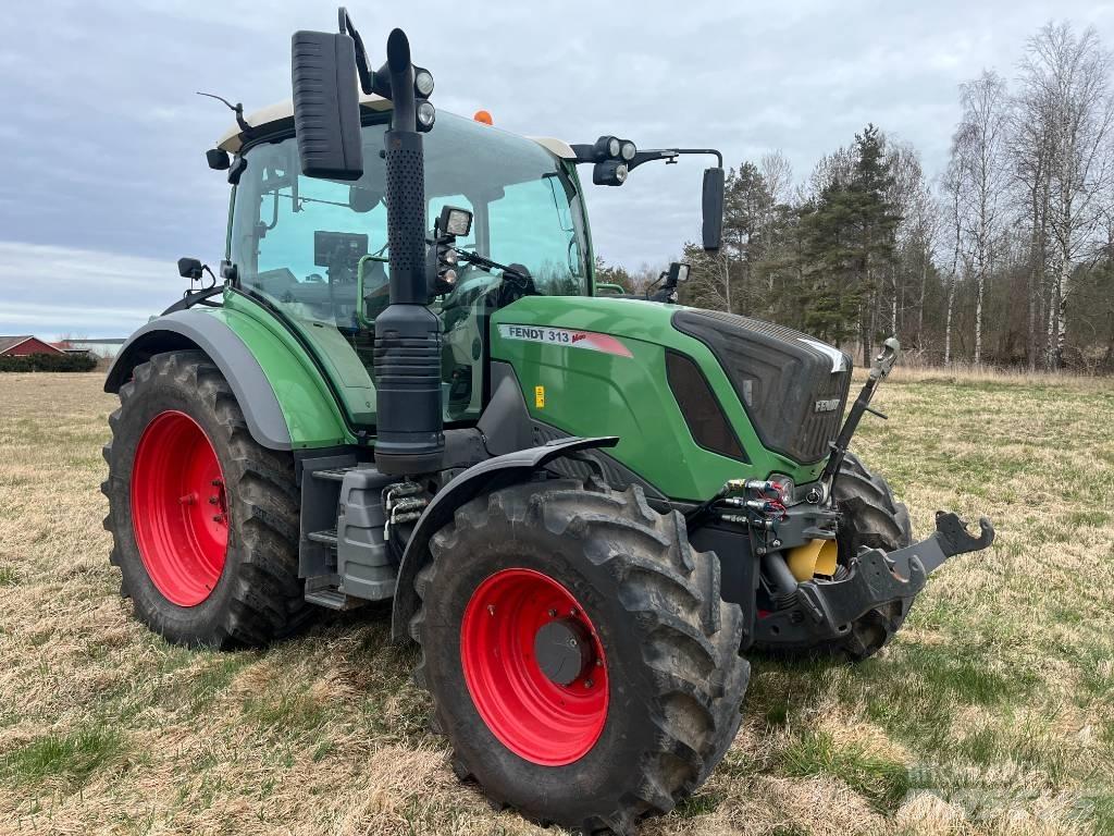 Fendt 313 S4 Tractoare