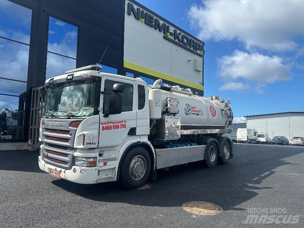 Scania P340 6x2*4 Camion vidanje