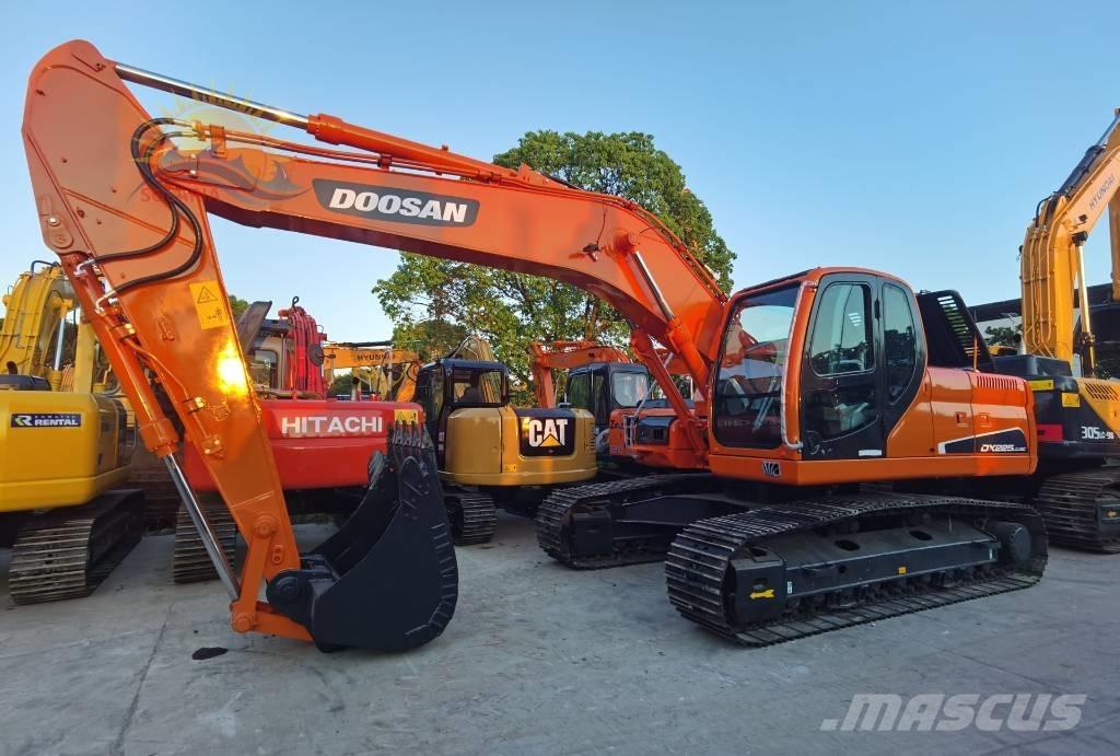 Doosan DX 225 LC Excavatoare pe șenile

