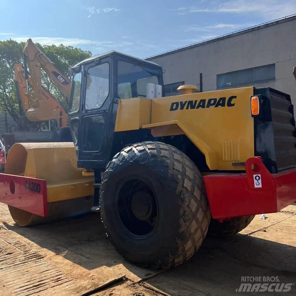 Dynapac CA 30 D Compactoare monocilindrice