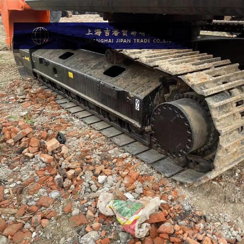 Hitachi ZX 360 Excavatoare pe șenile
