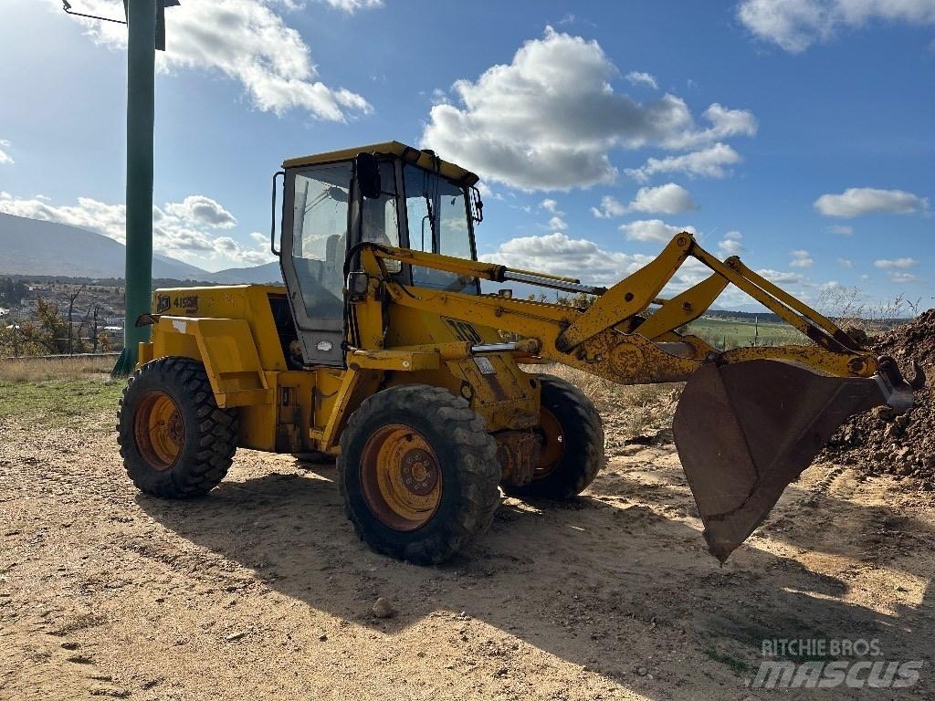 JCB 415 Incarcator pe pneuri