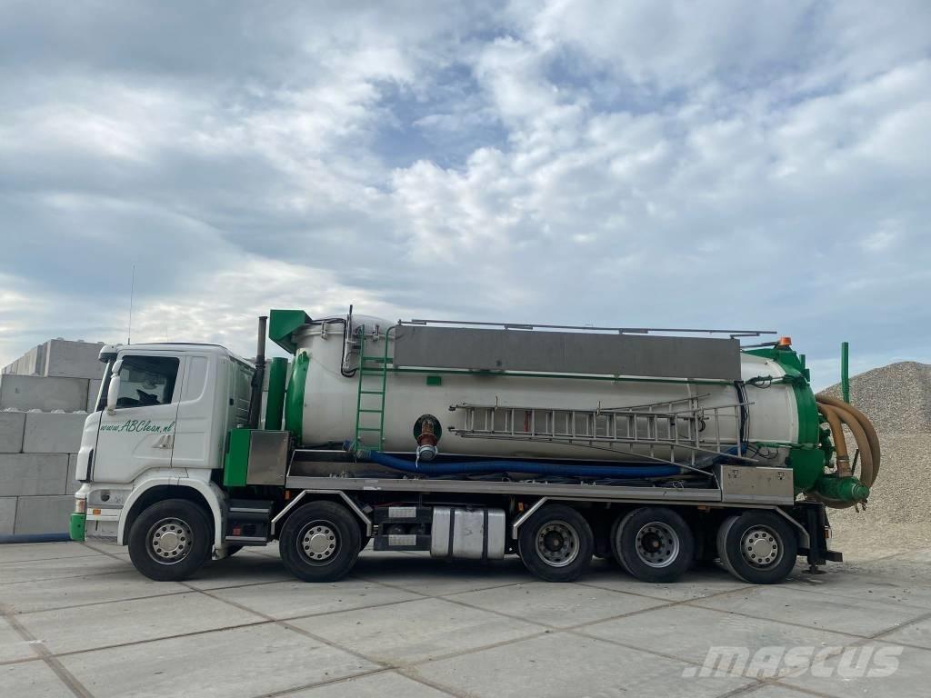 Amphitec Vortex 8000 Camion vidanje