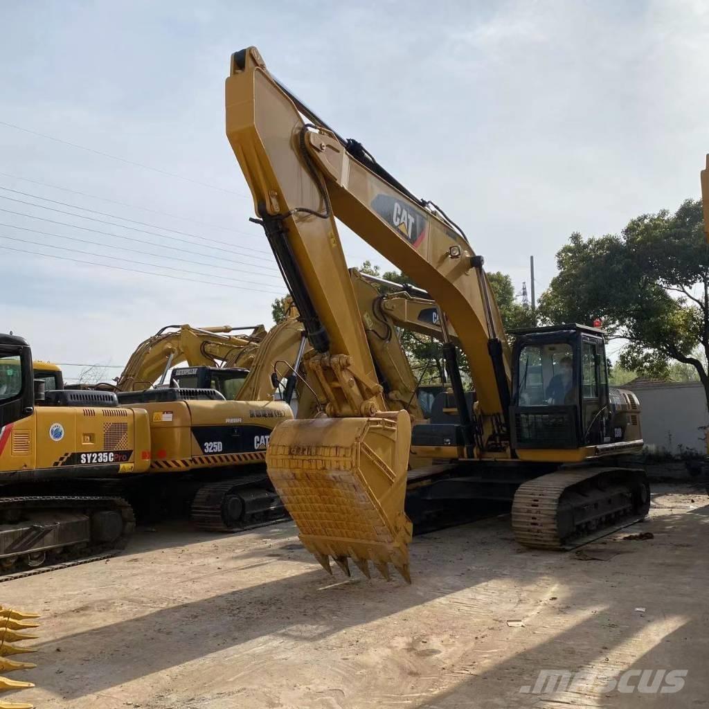CAT 330 D Excavatoare pe șenile

