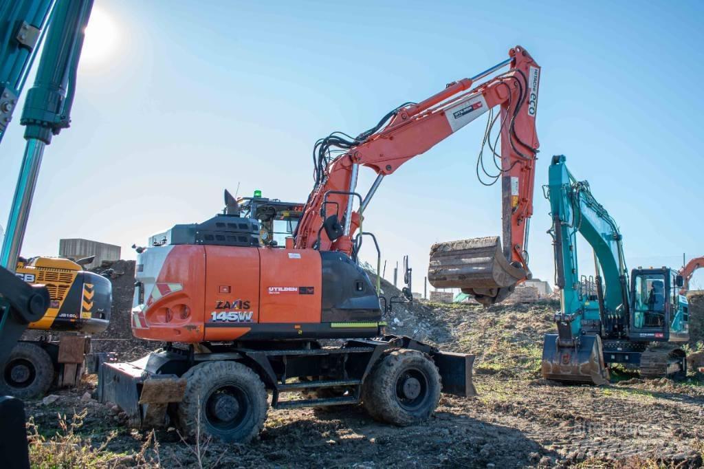 Hitachi ZX 145 Excavatoare cu roti
