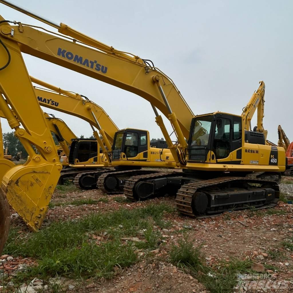 Komatsu 450 Excavatoare pe șenile
