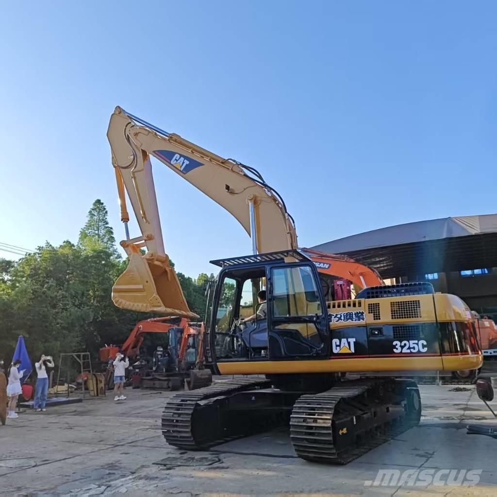 CAT 325 C Excavatoare pe șenile
