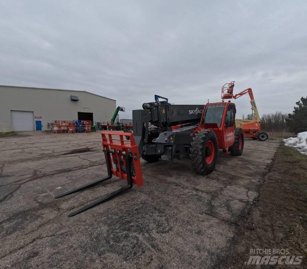 SkyJack SJ 1056 TH Stivuitoare telescopice