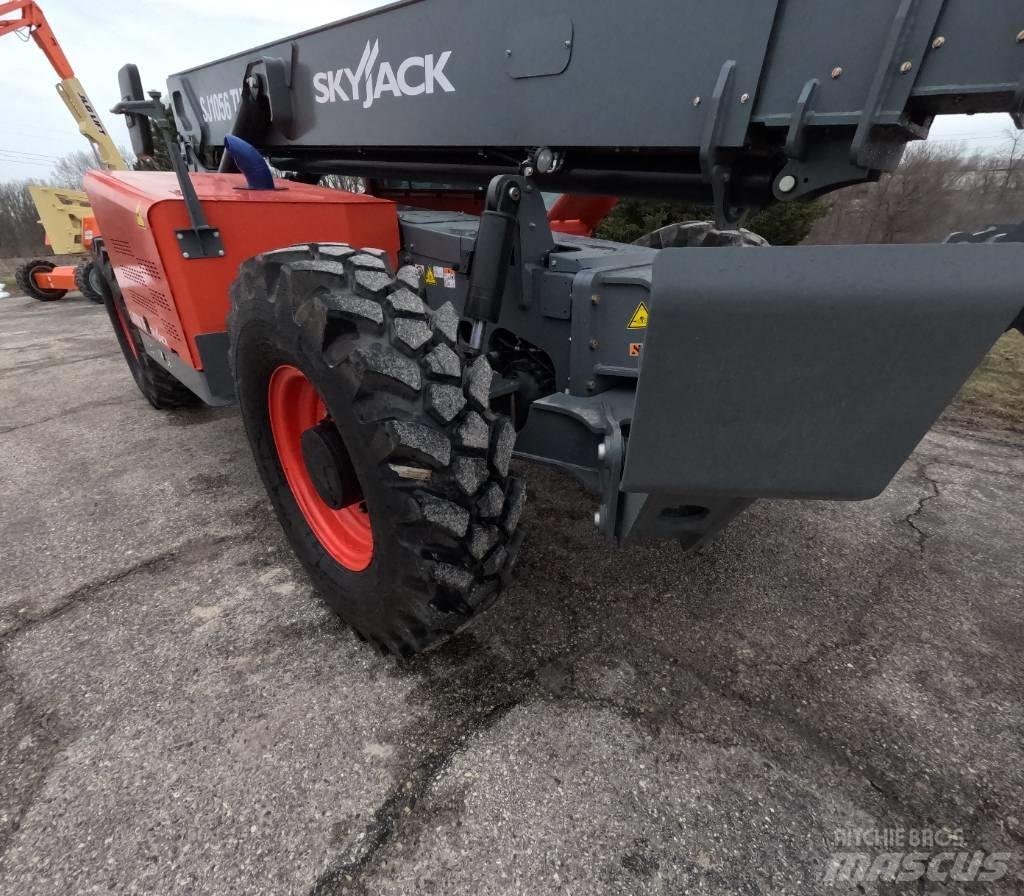 SkyJack SJ 1056 TH Stivuitoare telescopice