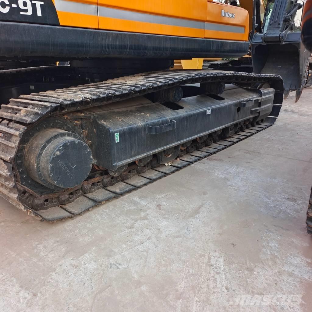 Hyundai 305LC-9T Excavatoare pe șenile
