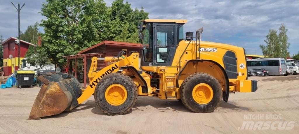 Hyundai HL 955 Incarcator pe pneuri