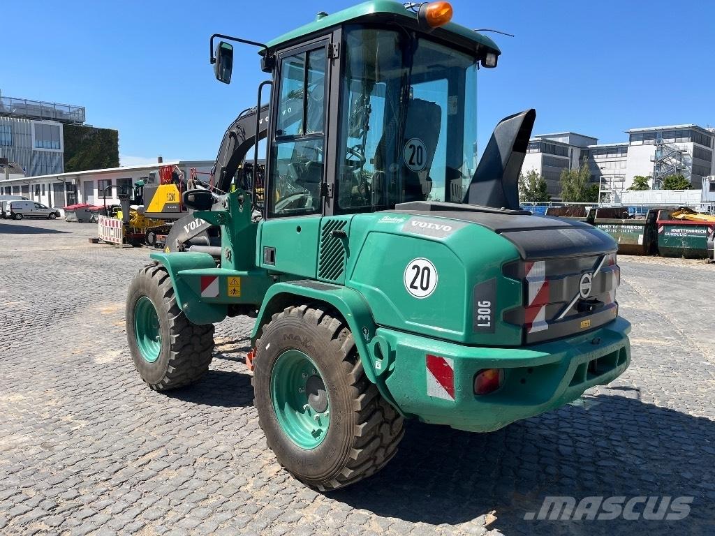 Volvo L 30 G TULOSSA!!!! Incarcator pe pneuri