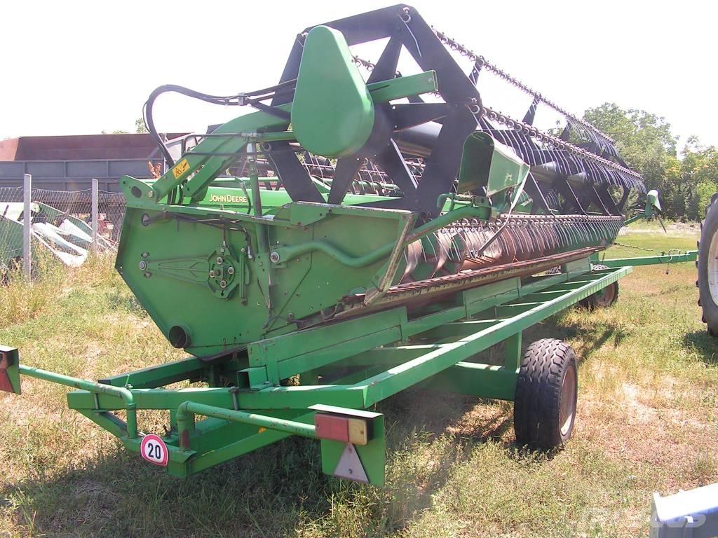 John Deere T660 Combine de secerat
