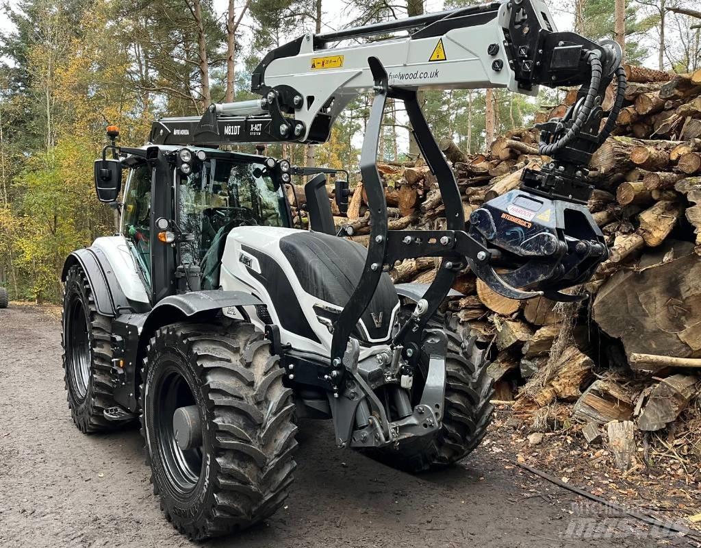 Valtra T 255 Versu Tractoare