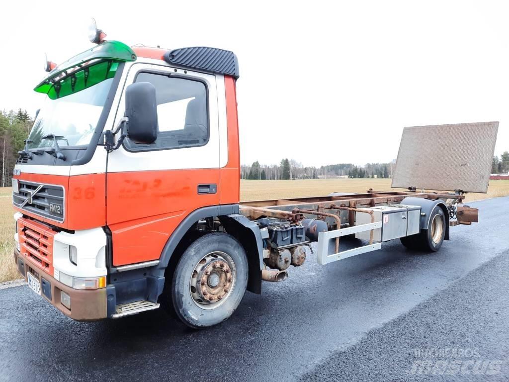 Volvo FM12 Camion cadru container