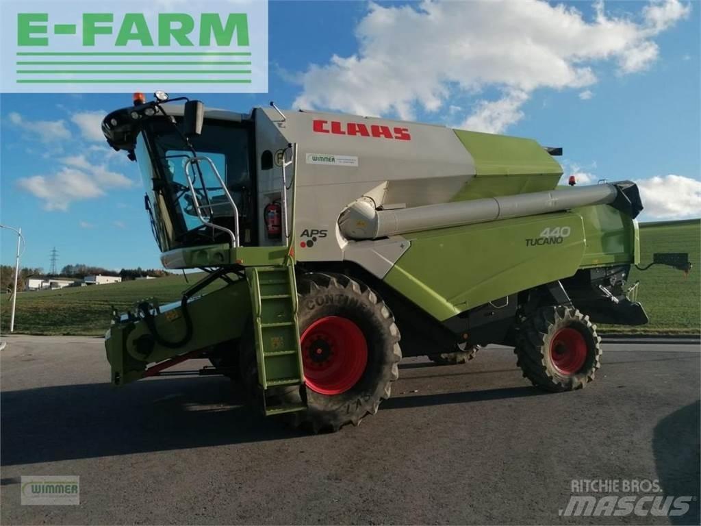 CLAAS tucano 440 Combine de secerat