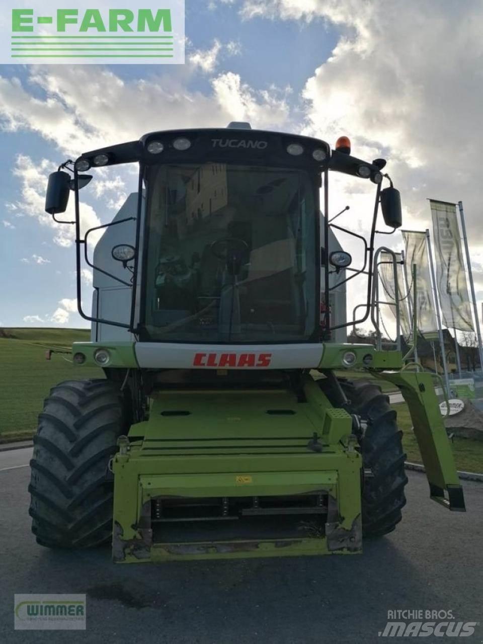 CLAAS tucano 440 Combine de secerat