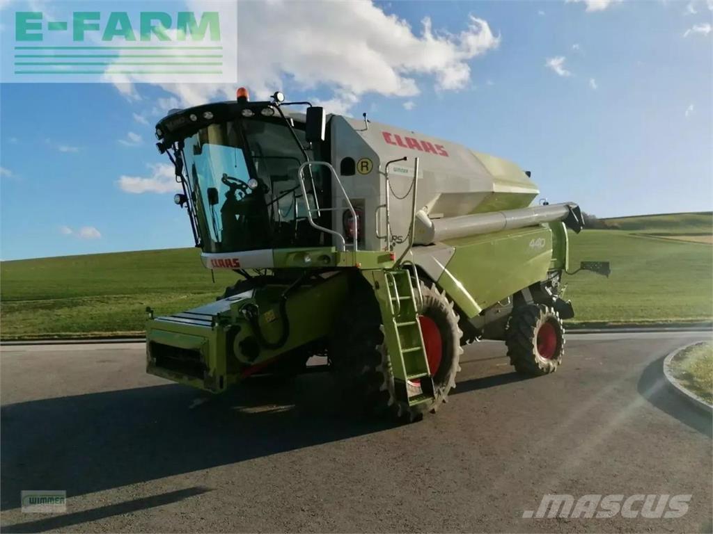 CLAAS tucano 440 Combine de secerat