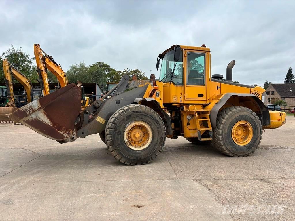 Volvo L 120 E Incarcator pe pneuri